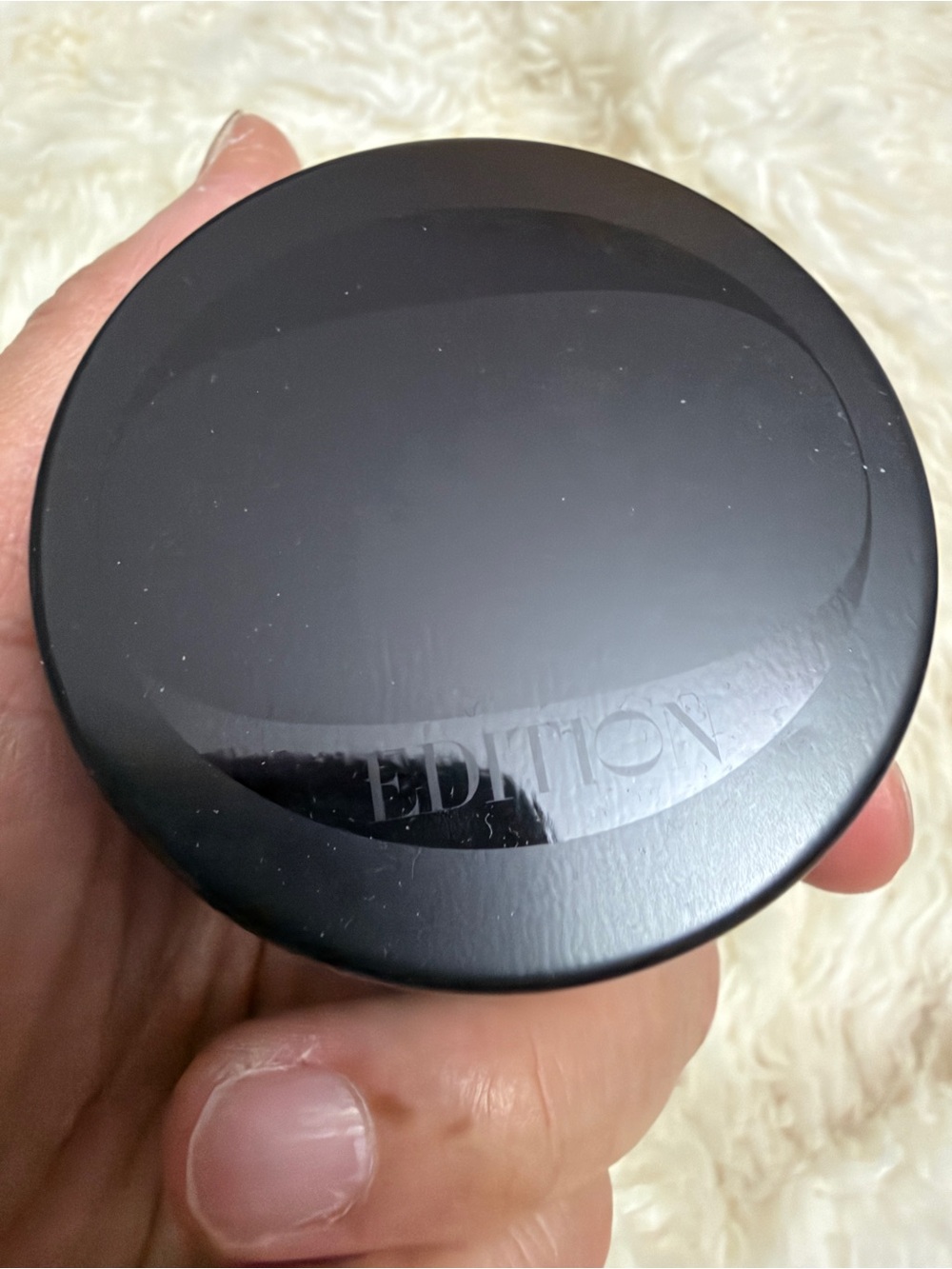 EDITION Black Compact scented candle  1.8oz